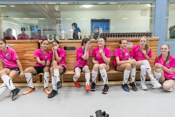 Bild 59 - B-Juniorinnen 2 Loewinnen Cup